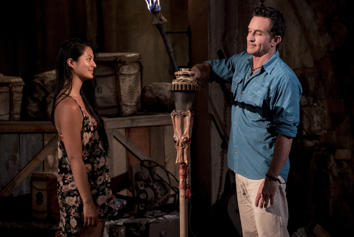 "I'm a Wild Banshee" - Jeff Probst extinguishes Simone Nguyen's torch at Tribal Council on the second episode of SURVIVOR 35, themed Heroes vs. Healers vs. Hustlers, airing Wednesday, October 4 (8:00-9:00 PM, ET/PT) on the CBS Television Network. Photo: Robert Voets/CBS Ã?Â©2017 CBS Broadcasting Inc. All Rights Reserved